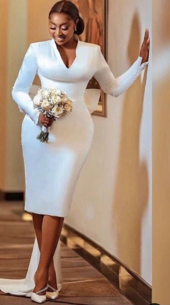 Court Wedding Gown